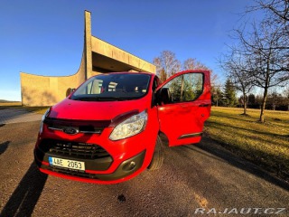 Ford Transit Custom 2,2   r.v. 2015, 8 míst k 2015