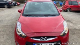Hyundai ix20  2012