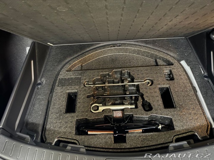 Toyota Corolla Comfort Tech 1.8 Hybrid e 2026