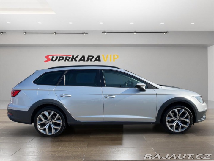 Seat Leon 2,0 TDi DSG 135kW X-Perie 2015