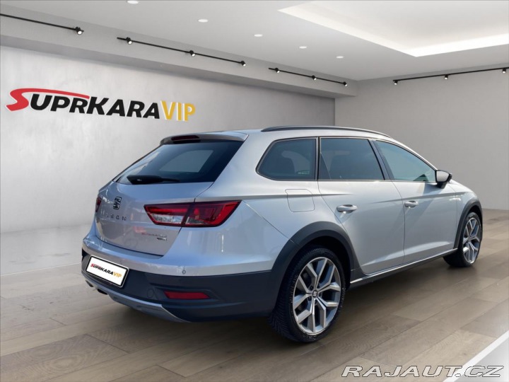 Seat Leon 2,0 TDi DSG 135kW X-Perie 2015