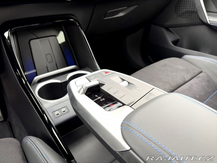 BMW Ostatní modely iX2 xDrive30 2025