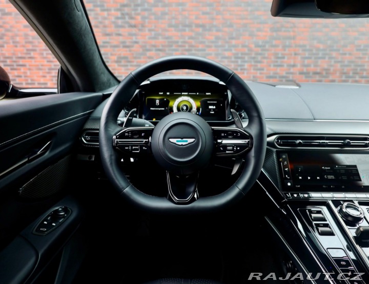 Aston Martin V8 Vantage 4.0 , Ako nové! V záruke 2025