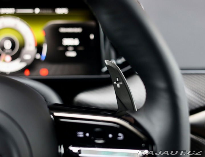 Aston Martin V8 Vantage 4.0 , Ako nové! V záruke 2025