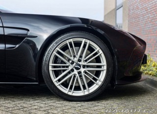 Aston Martin V8 Vantage 4.0 , Ako nové! V záruke 2025