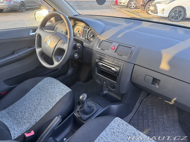 Škoda Fabia 1,2 HTP 47 KW KOLA ČR 2006