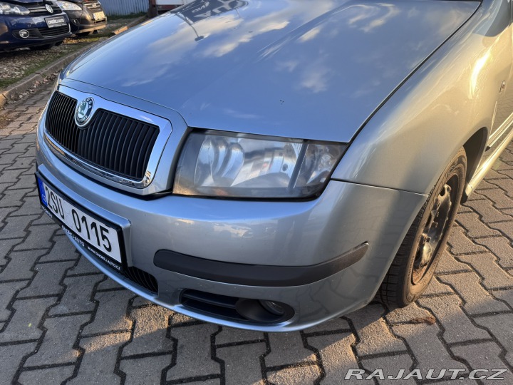 Škoda Fabia 1,2 HTP 47 KW KOLA ČR 2006