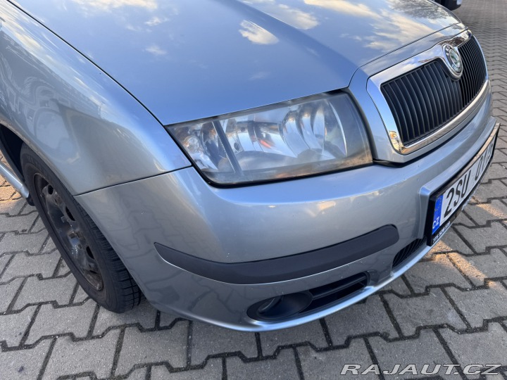 Škoda Fabia 1,2 HTP 47 KW KOLA ČR 2006