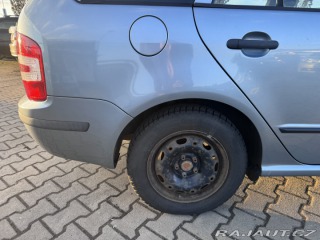 Škoda Fabia 1,2 HTP 47 KW KOLA ČR 2006