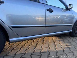 Škoda Fabia 1,2 HTP 47 KW KOLA ČR 2006