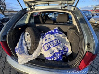 Škoda Fabia 1,2 HTP 47 KW KOLA ČR 2006