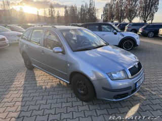 Škoda Fabia 1,2 HTP 47 KW KOLA ČR 2006