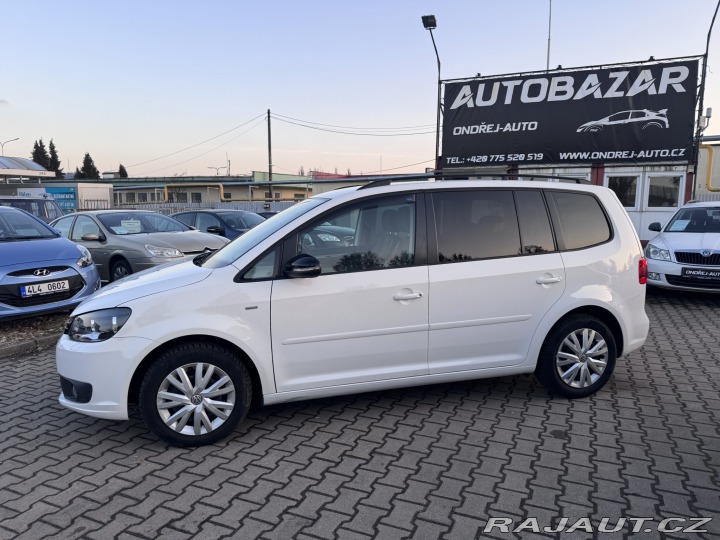 Volkswagen Touran 2,0 TDI 103 KW TAŽNÉ SK 2012