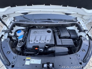 Volkswagen Touran 2,0 TDI 103 KW TAŽNÉ SK 2012