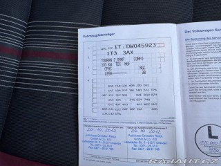 Volkswagen Touran 2,0 TDI 103 KW TAŽNÉ SK 2012