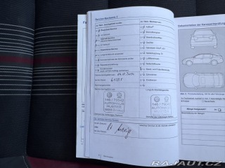 Volkswagen Touran 2,0 TDI 103 KW TAŽNÉ SK 2012