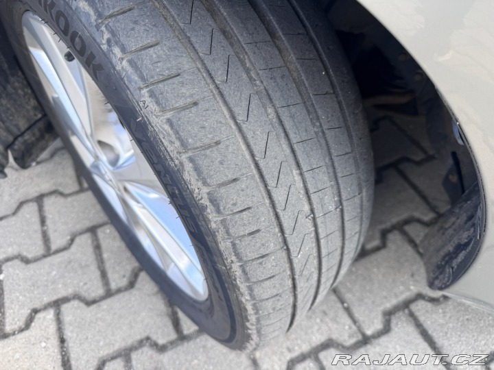 Toyota Auris 2,0 D 91 KW TAŽNÉ ČR 2013