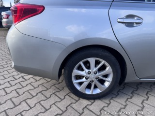 Toyota Auris 2,0 D 91 KW TAŽNÉ ČR 2013