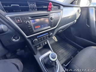 Toyota Auris 2,0 D 91 KW TAŽNÉ ČR 2013