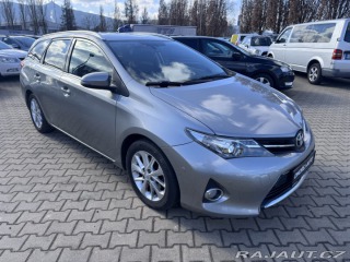 Toyota Auris 2,0 D 91 KW TAŽNÉ ČR 2013