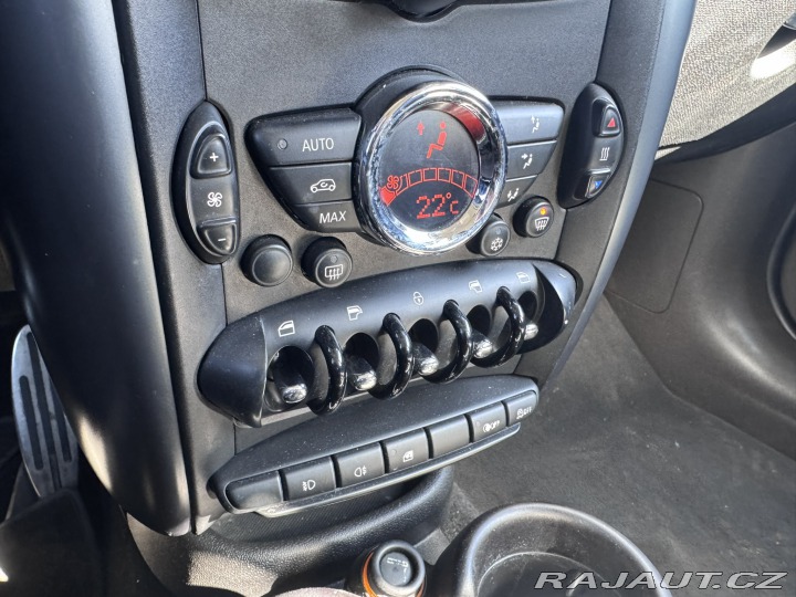 Mini Cooper ALL4 ITÁLIE 1,6 135KW 2010