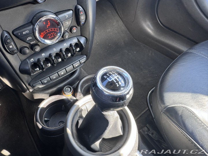 Mini Cooper ALL4 ITÁLIE 1,6 135KW 2010