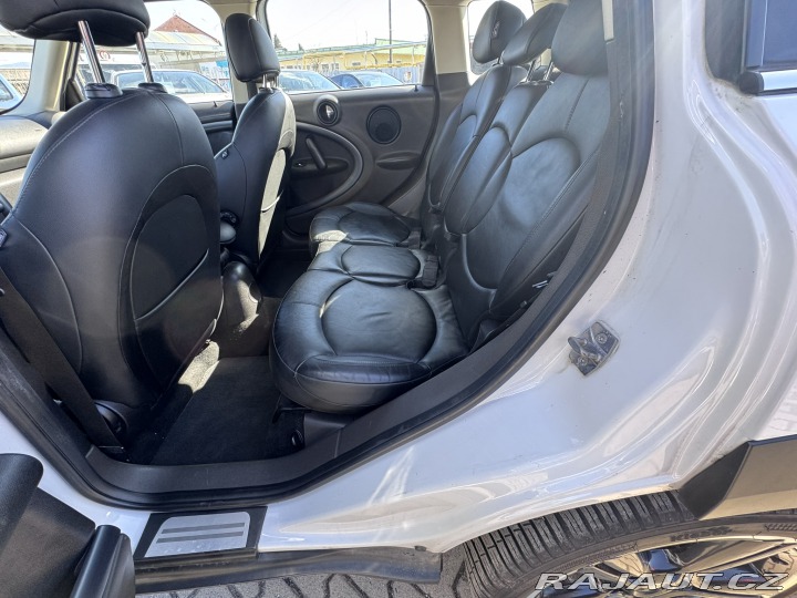 Mini Cooper ALL4 ITÁLIE 1,6 135KW 2010