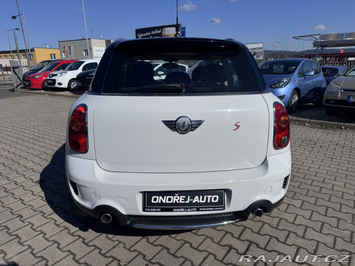 Mini Cooper ALL4 ITÁLIE 1,6 135KW 2010