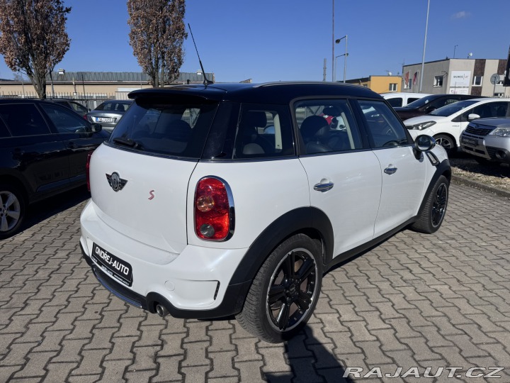 Mini Cooper ALL4 ITÁLIE 1,6 135KW 2010