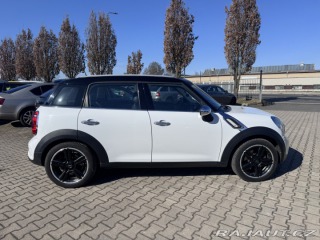Mini Cooper ALL4 ITÁLIE 1,6 135KW 2010