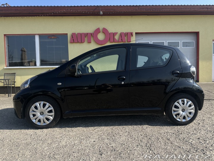Toyota Aygo 1.0i 50kW/Klima/118tisKM 2009