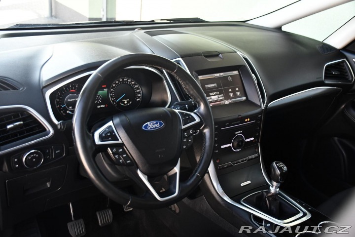 Ford S-MAX 2.0TDCi132kW 2ALU PO ROZV 2016