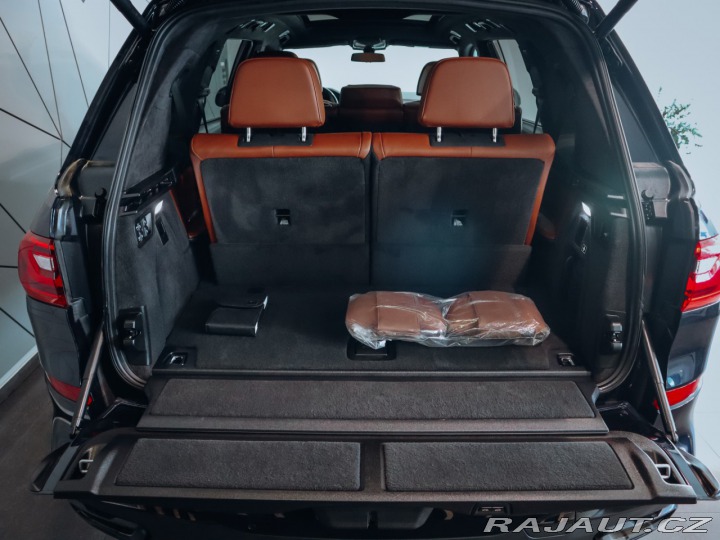 BMW X7 M50i xDrive 2021