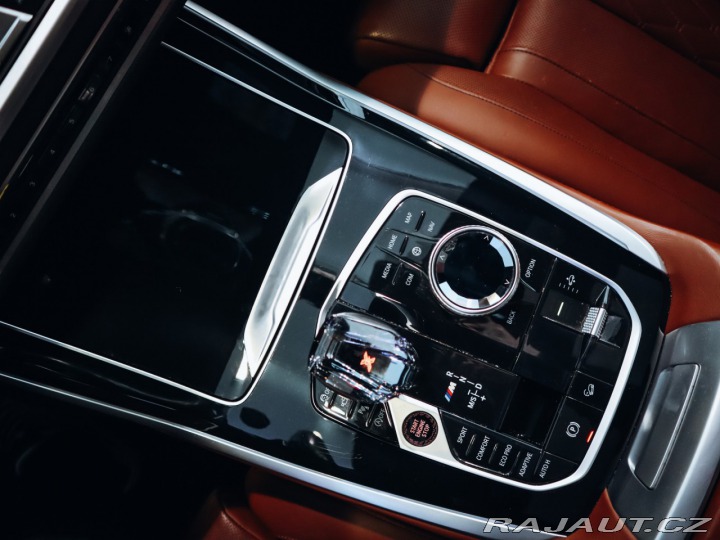 BMW X7 M50i xDrive 2021