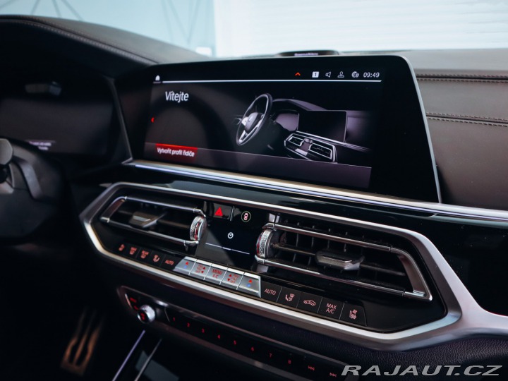 BMW X7 M50i xDrive 2021
