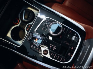 BMW X7 M50i xDrive 2021