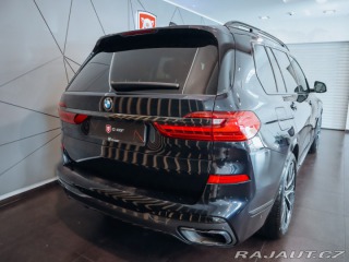 BMW X7 M50i xDrive 2021