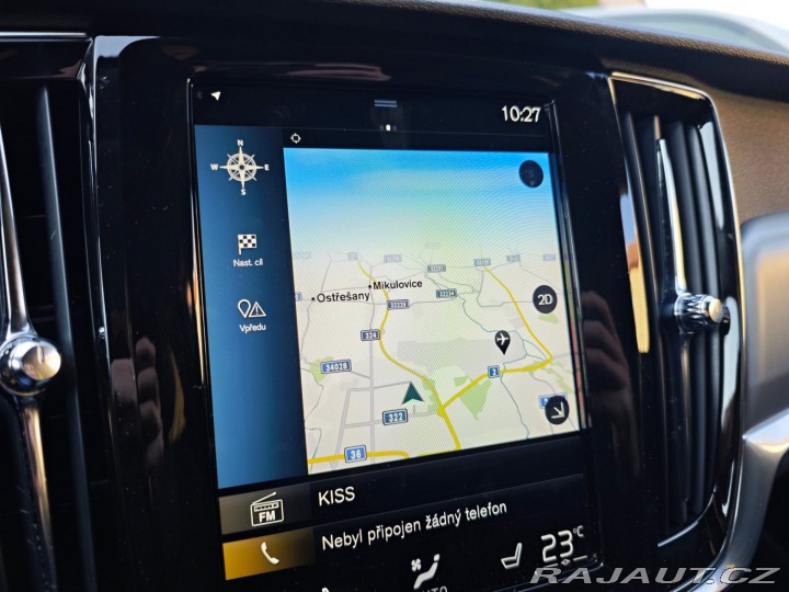 Volvo V90 2.0 D4 Momentum 140kW 8AT 2019