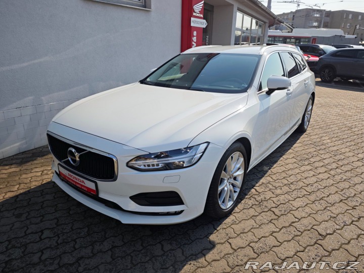 Volvo V90 2.0 D4 Momentum 140kW 8AT 2019