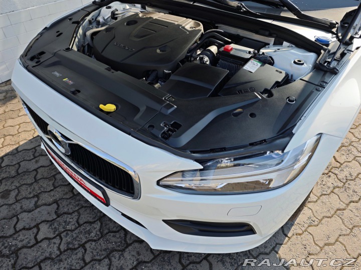 Volvo V90 2.0 D4 Momentum 140kW 8AT 2019