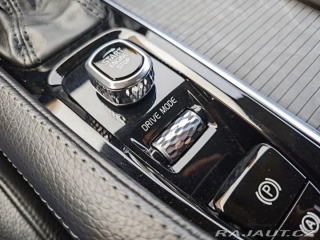 Volvo V90 2.0 D4 FWD Momentum 140kW 2019