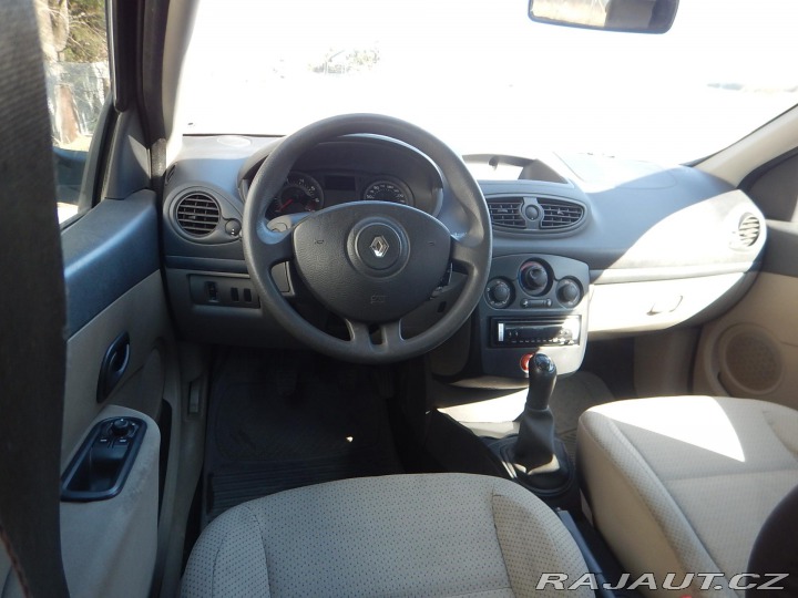 Renault Clio 1.4i, 72 kW, KLIMA 2006