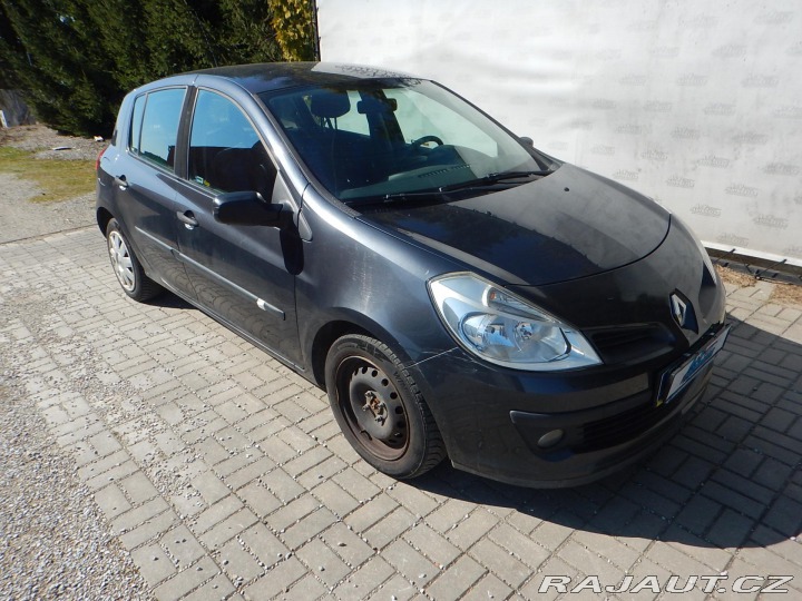 Renault Clio 1.4i, 72 kW, KLIMA 2006