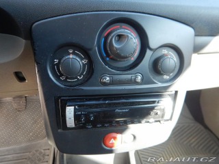 Renault Clio 1.4i, 72 kW, KLIMA 2006