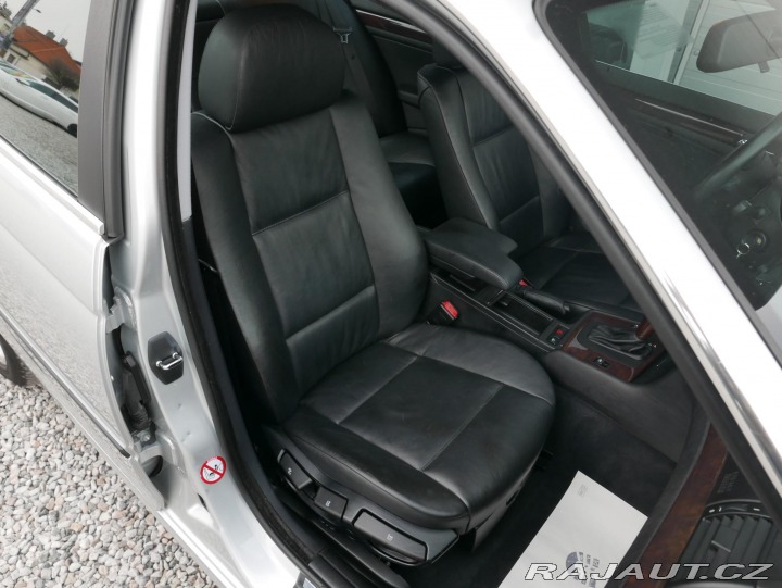 BMW 3 325xi 4x4 Automat REZERVA 2001
