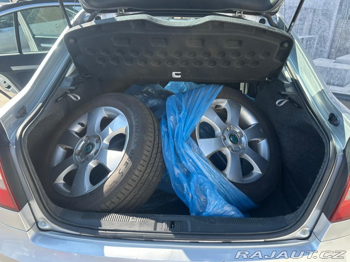 Škoda Octavia 1.9TDi,77KW, VYHŘ. SED., 2008