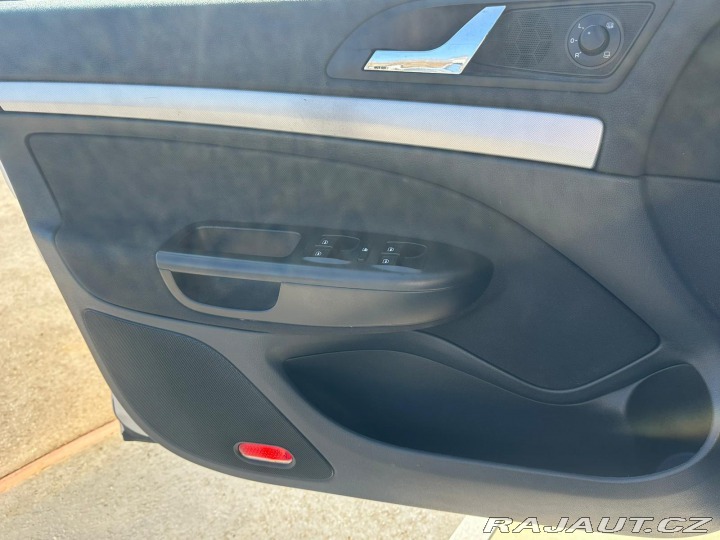 Škoda Octavia 1.9TDi,77KW, VYHŘ. SED., 2008