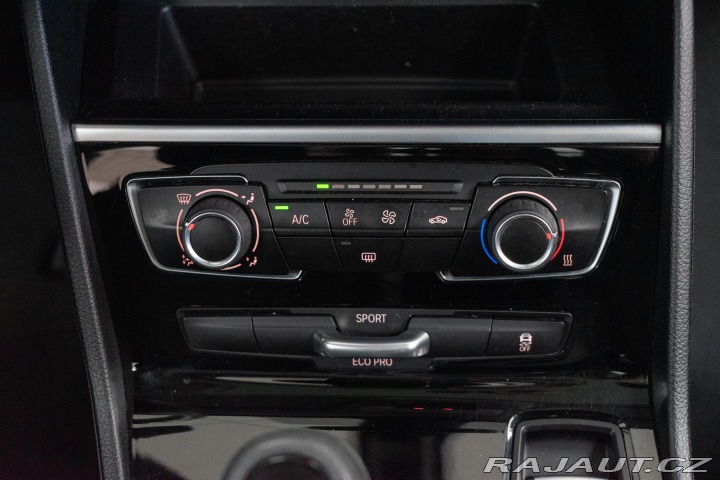 BMW 2 Active Tourer 216d *PANOR 2016