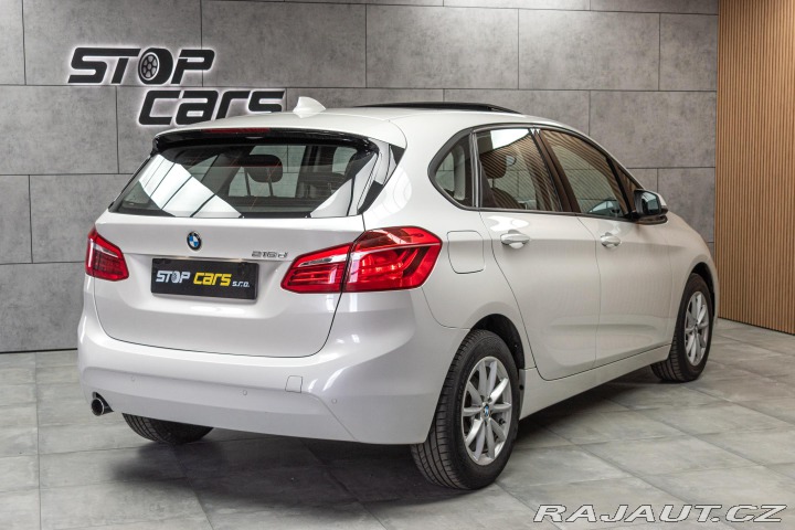 BMW 2 Active Tourer 216d *PANOR 2016
