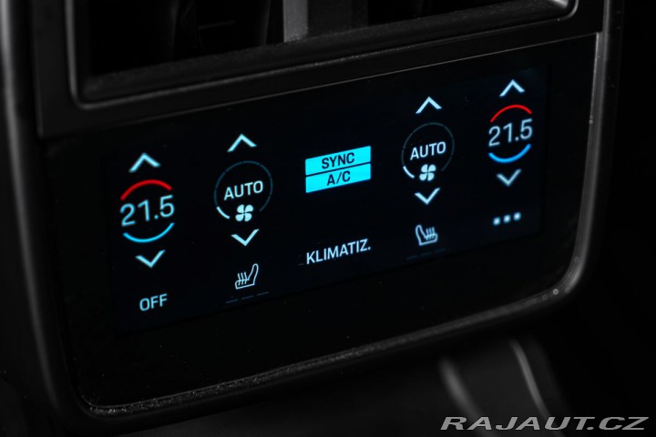 Porsche Taycan PDCC, ventilace, záruka 2021